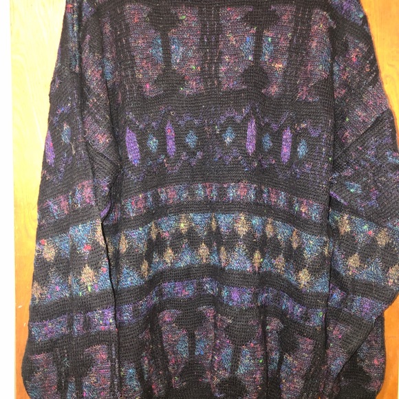 Colorful sweater - Picture 2 of 4